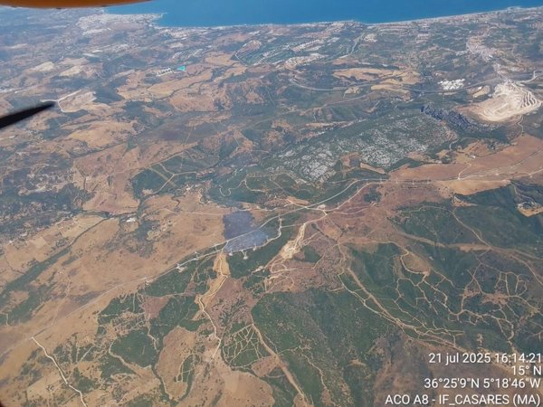 Estabilizado el incendio forestal declarado en un paraje de Casares (Málaga)