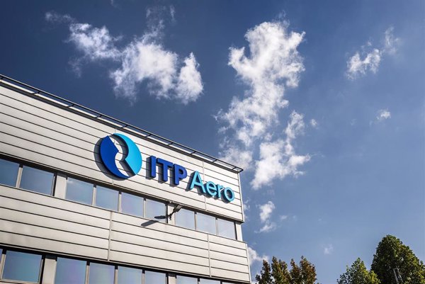 ITP Aero cierra un contrato para el mantenimiento de los motores PW200 de Summit Helicopters durante 5 años