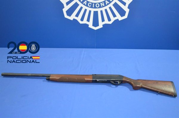 Detenido en Salamanca un hombre que portaba un arma tras una persecución que obligó a parar un tren
