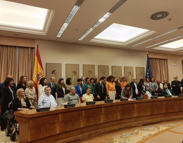El PP critica que las ayudas del Gobierno para personas con ELA son 