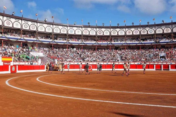 Fundación Franz Weber plantea prohibir alcohol y menores en eventos taurinos de Cantabria
