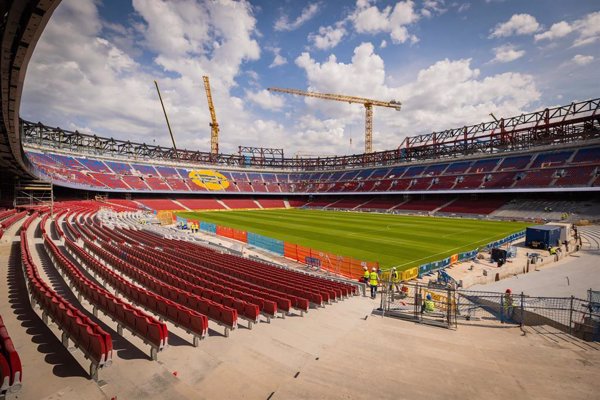 Los socios del Barça puntúan con un 6,6 las obras del Espai Barça