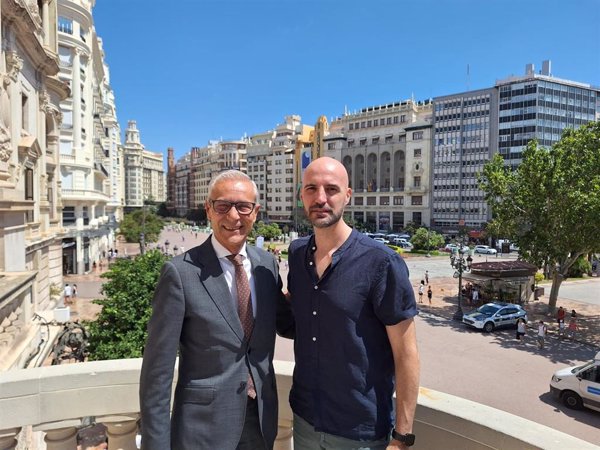 El diseñador e ilustrador valenciano Vicent Ramon diseñará la imagen gráfica de las Fallas 2026