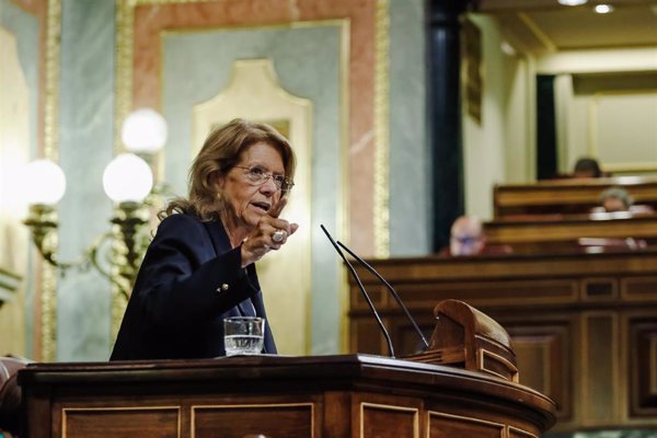 Elvira Rodríguez, secretaria de Estado de Presupuestos con Montoro, podría volver al Congreso tras la salida de Núñez