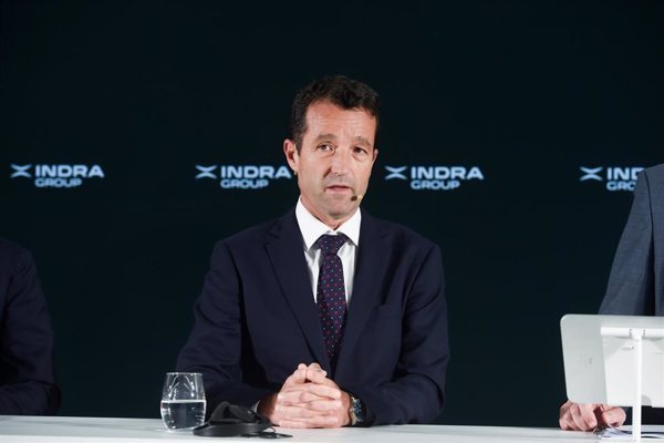 Indra prevé entregar a Defensa hasta 80 unidades del blindado 8x8 Dragón este año