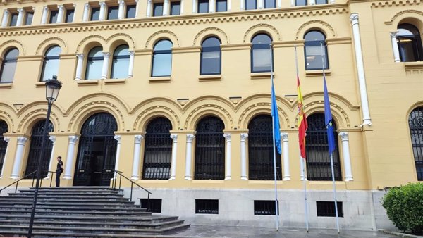 La capilla ardiente del expresidente asturiano Antonio Trevín abre a las 12.00 en el Palacio de Presidencia de Oviedo
