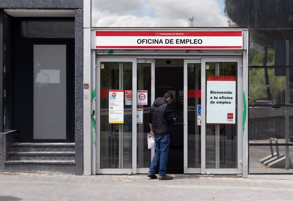 La inmigración tiene un efecto reducido y en ocasiones positivo sobre empleo y salarios, según Fedea