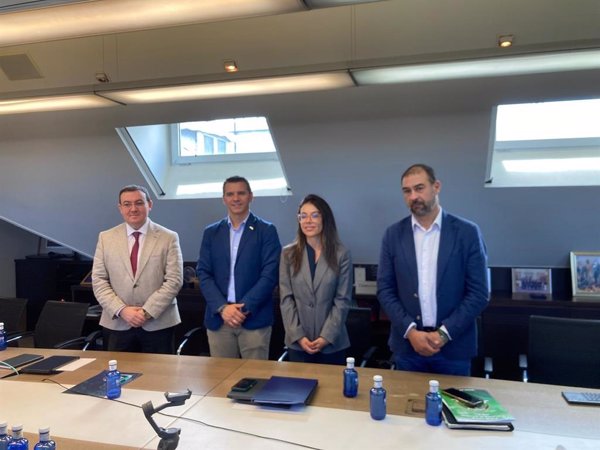Jupol se alinea con Feijóo y critica que el Gobierno utilice la empresa china Huawei para el almacenamiento de datos