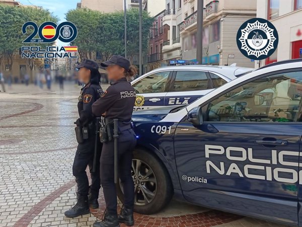 Desmantelada en Elche una organización dedicada a simular accidentes de tráfico para estafar a aseguradoras