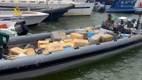Intervenidas en Huelva cinco toneladas de hachís, dos narcolanchas y 2.000 litros de combustible
