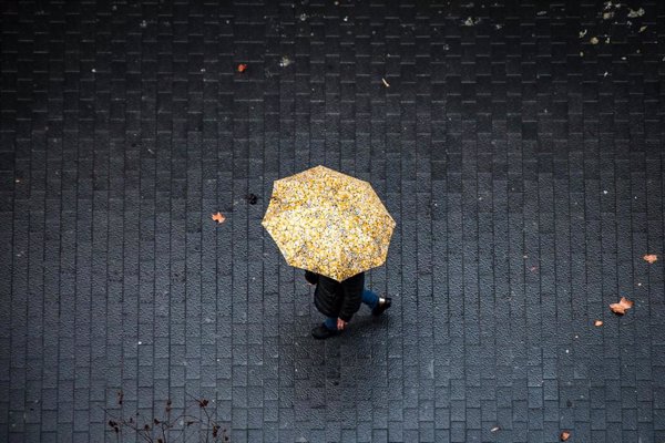 El teléfono 112 recibe 234 llamadas en las últimas tres horas por las lluvias en Cataluña