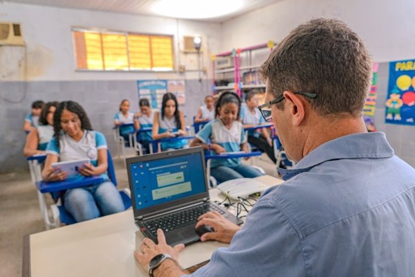 ProFuturo llegó en 2024 a 3.609 escuelas de 30 países con un alcance en la formación de 262.000 docentes y 941.785 niños