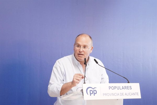 Tellado pide al PP tener cuidado con Sánchez: