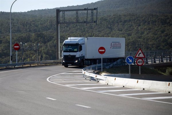 Detenido y puesto en libertad provisional en Almería el acusado del atropello mortal con un camión en la A-7