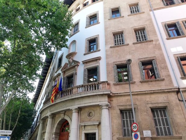 Libertad para dos caseros en Palma y un empleado de una empresa de desokupación por echar a un inquilino