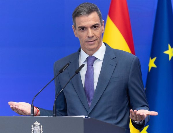 Sánchez descarta un adelanto electoral y esgrime los buenos datos económicos: 