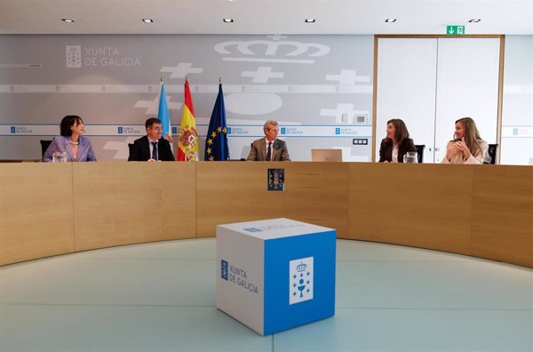 Galicia remite al Parlamento la ley que prohíbe la venta de vapeadores y bebidas energéticas a menores
