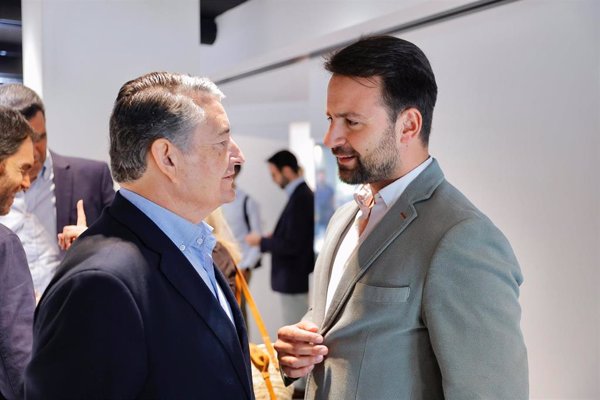 Feijóo incorpora al asturiano Silverio Argüelles al comité ejecutivo del PP