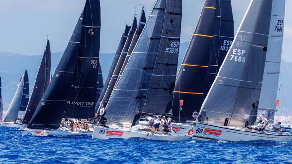 La 43 Copa del Rey MAPFRE de vela arranca en Palma con 130 embarcaciones