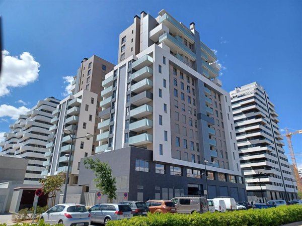Tarragona, Jaén y Ávila, las capitales de provincia más rentables para alquilar, según pisos.com