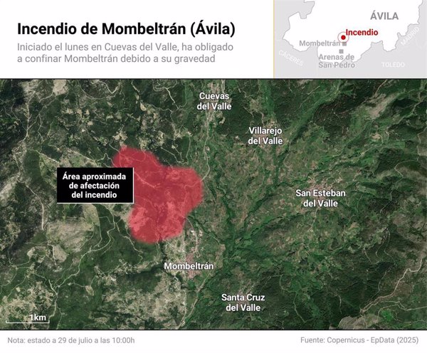 La C.Madrid envía un helicóptero bombardero para colaborar en la extinción del incendio en Mombeltrán (Ávila)