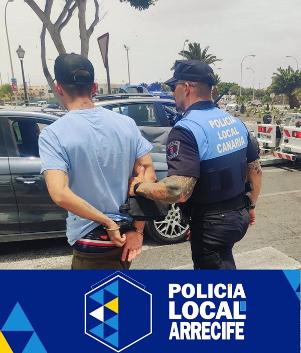 Detienen a un joven que dejó a un motorista herido cuando conducía un coche robado en Arrecife (Lanzarote)