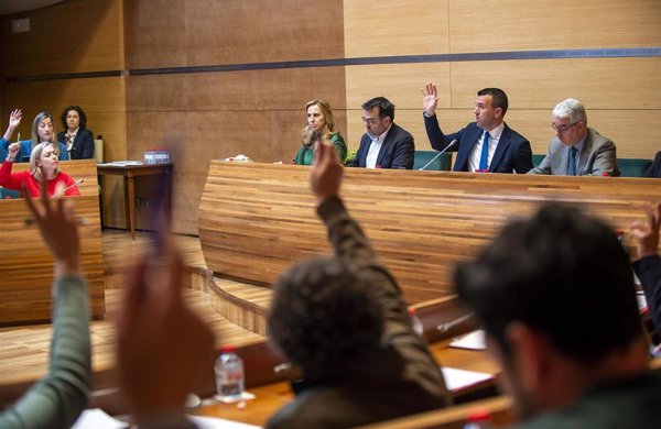 La Diputación de Valencia cierra la comisión de la dana con una propuesta de 