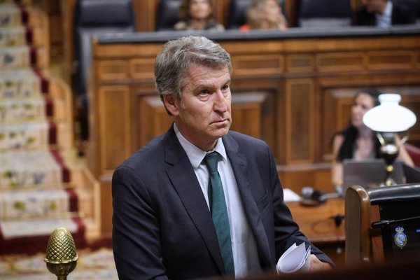 Feijóo pide la dimisión del fiscal general: 