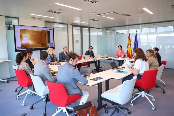 Función Pública defiende ante Fedeca los cambios en oposiciones, que refuerzan la 