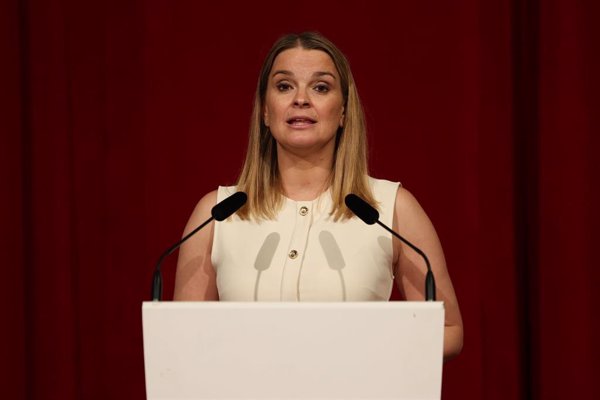 Sánchez pide a Baleares atraer turistas orientales y Prohens afirma que la contención es 