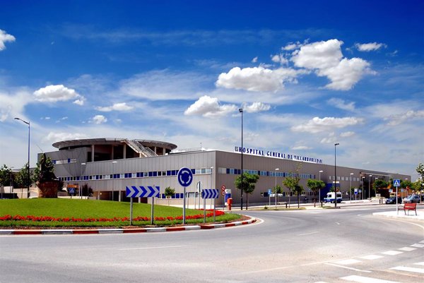 Un fallecido y dos heridos tras la salida de vía de un turismo en Villarrobledo (Albacete)