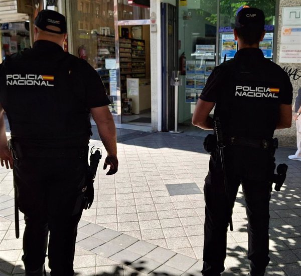 Siete detenidos en Valencia y Madrid de una organización criminal que estafó casi 300.000 euros