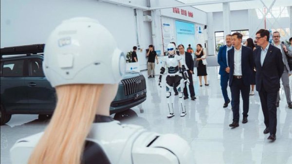 Illa anuncia que la automovilística china Chery abrirá un centro de I+D en Cornellà (Barcelona)