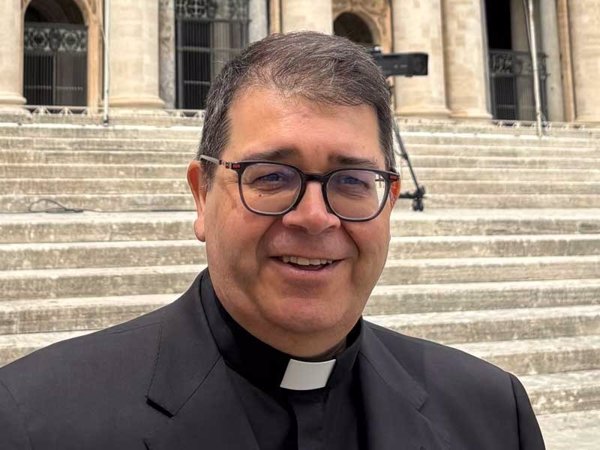 El sacerdote Carlos Martínez Oliveras, nombrado coordinador del Servicio de Publicaciones de la Conferencia Episcopal