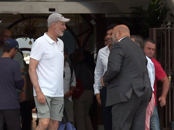 El Rey Felipe VI disfruta en Palma de la 43ª edición de la Copa del Rey Mapfre de Vela