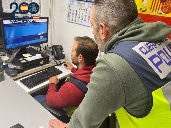 Desarticulada una trama de 'mulas bancarias' con ramificación internacional tras estafar 250.000 euros