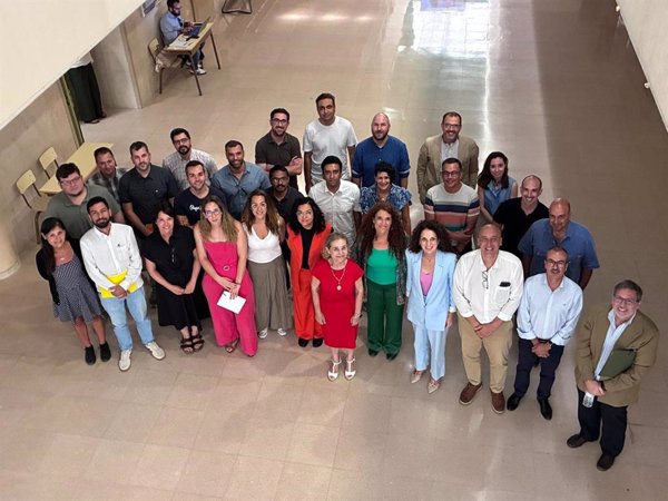 Junta de Extremadura y Ministerio de Ciencia ratifican su compromiso por el CIIAE en un encuentro con los investigadores