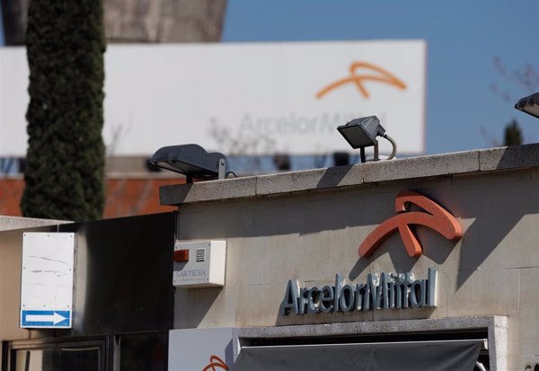 ArcelorMittal gana un 80,2% más hasta junio, con 2.272,4 millones de euros, y prevé menos consumo en EEUU