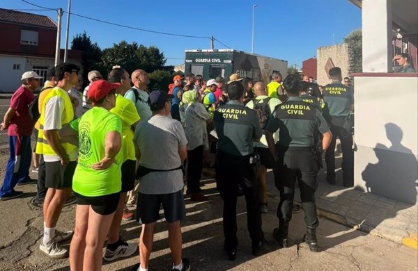 Un helicóptero y vecinos se suman al dispositivo de búsqueda del hombre desaparecido en Camarzana (Zamora)