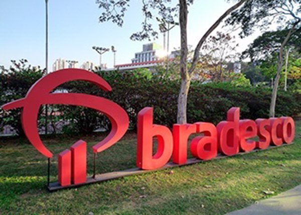 El banco brasileño Bradesco gana 1.871 millones de euros hasta junio, un 33,7% más