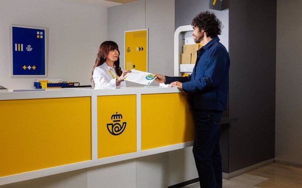Correos baja su cuota de mercado en el envío de paquetes al 17,5% pese a dispararse un 20% los envíos