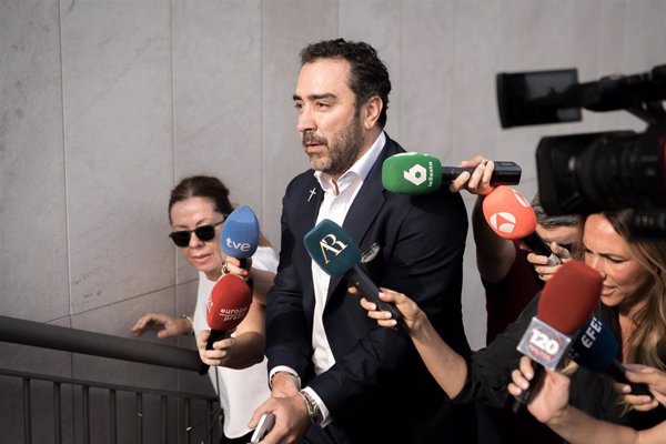 Hazte Oír pide al juez del 'caso Begoña Gómez' que cite a De Aldama como testigo para que dé detalles sobre la cátedra