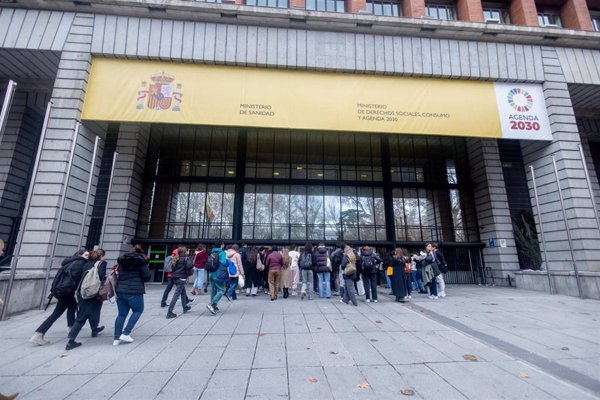 El PP pedirá explicaciones en las Cortes tras la dimisión de miembros del comité de expertos del MIR