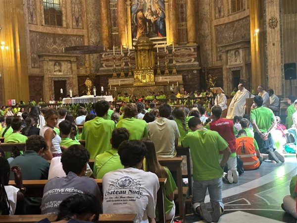 Arzobispo Pamplona llama a la juventud a poner sus vidas