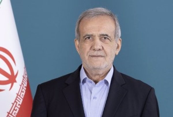 El presidente de Irán visita Pakistán en un intento por reforzar las relaciones bilaterales