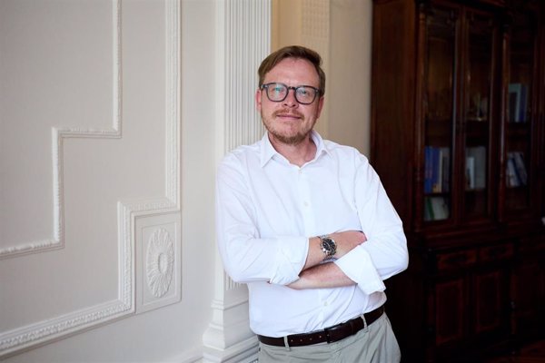 El filósofo alemán Markus Gabriel aboga por una IA que 