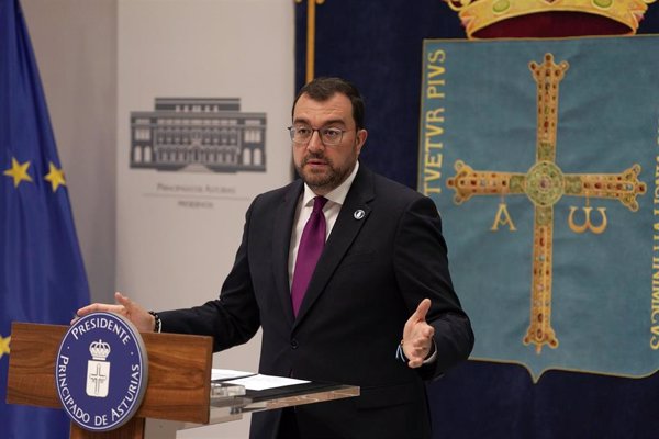 Adrián Barbón (PSOE): 