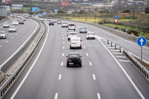 Trece personas murieron en las carreteras en la Operación Salida de 1 de agosto, entre ellas un motorista