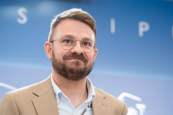 Diputado de Compromís defiende que Mónica Oltra sería la 