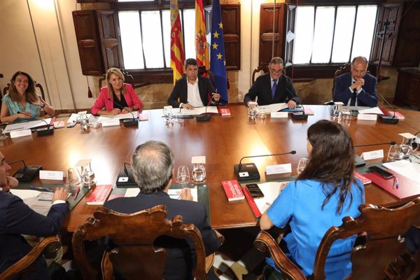 La vicepresidenta de la Comunitat Valenciana avanza que no habrá cambios en el Gobierno de Mazón tras el verano